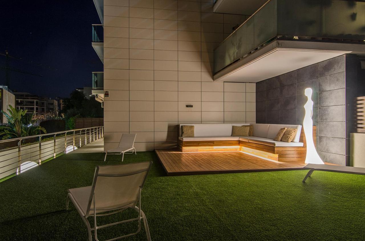 Sitges Spaces Garden Paradise 3 Bedroom, 3 Bathroom, Huge Private Garden-Terrace, Pool- Sleeps Up To 8 Dış mekan fotoğraf