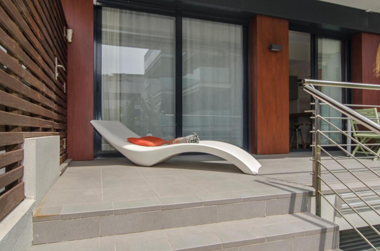 Sitges Spaces Garden Paradise 3 Bedroom, 3 Bathroom, Huge Private Garden-Terrace, Pool- Sleeps Up To 8 Dış mekan fotoğraf