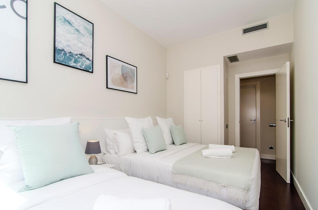 Sitges Spaces Garden Paradise 3 Bedroom, 3 Bathroom, Huge Private Garden-Terrace, Pool- Sleeps Up To 8 Dış mekan fotoğraf