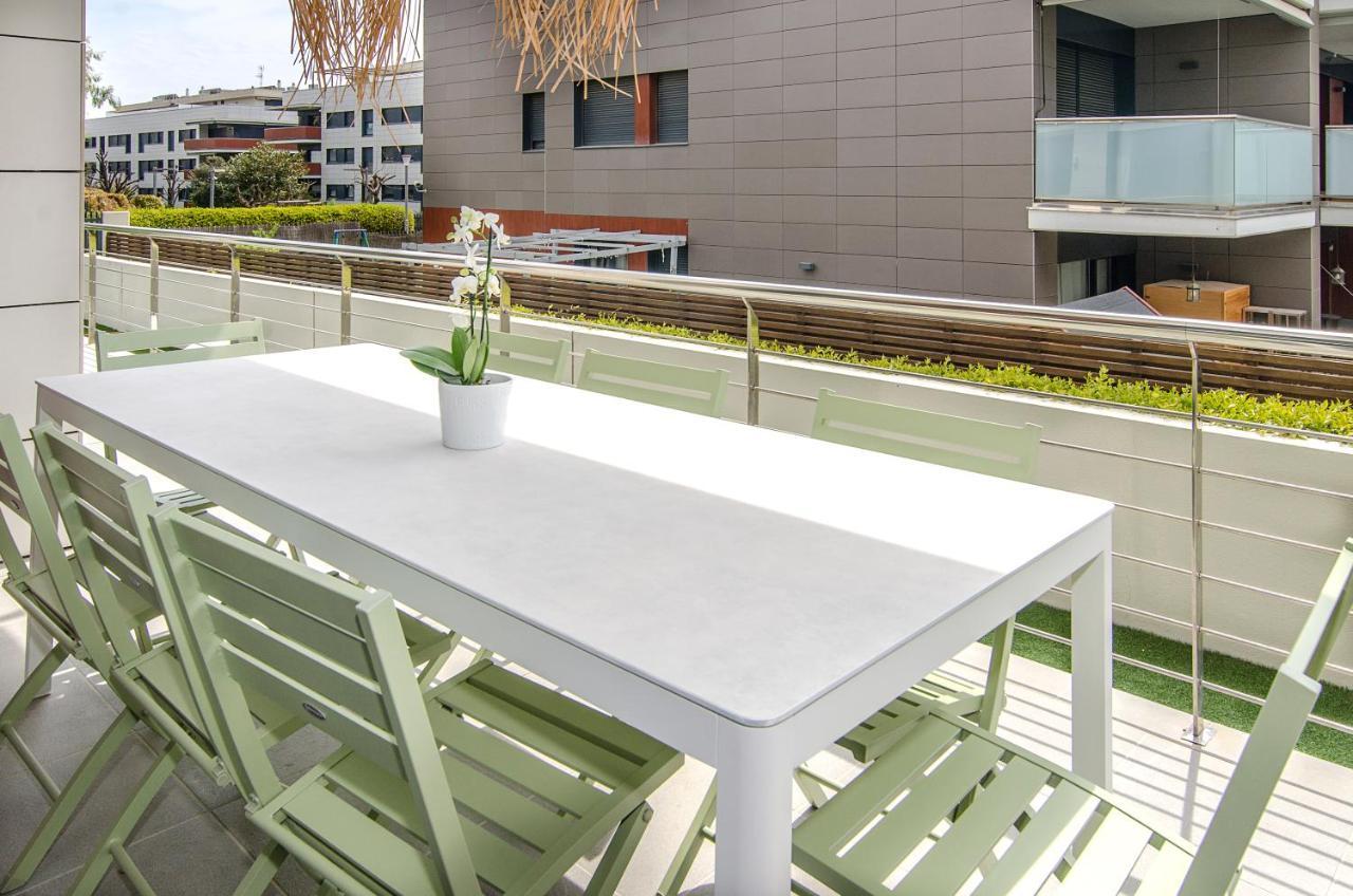Sitges Spaces Garden Paradise 3 Bedroom, 3 Bathroom, Huge Private Garden-Terrace, Pool- Sleeps Up To 8 Dış mekan fotoğraf
